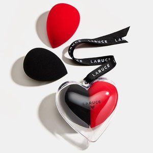 Duo Sponge Set With Heart Case